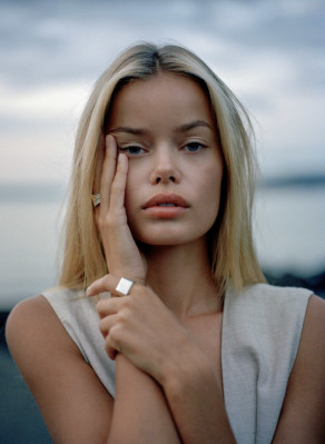 Frida Aasen for Sara Abraham 2019