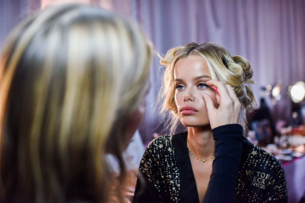 2018 Victoria’s Secret Fashion Show Backstage in NYC