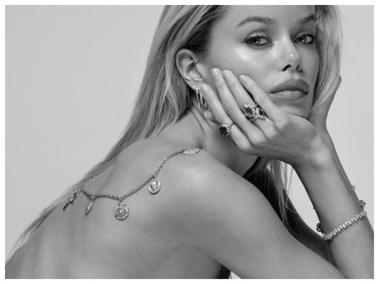 Frida Aasen – for Logan Hollowell Jewelry Spring 2024