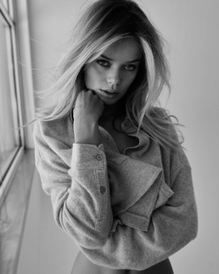 Frida Aasen by David Lipman for Naked Cashmere // 2021