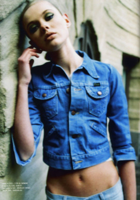 photo 21 in Frida Gustavsson gallery [id214991] 2009-12-01 00:00:00