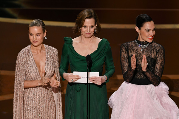 Gal Gadot - 92nd Annual Academy Awards in Los Angeles (Show) // 09.02.2020