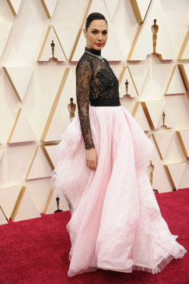 Gal Gadot - 92nd Annual Academy Awards in Los Angeles (Arrival) // 09.02.2020