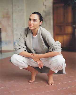 Gal Gadot (November 2021)