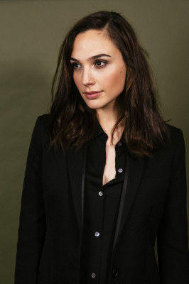 Gal Gadot – New York Times Photoshoot, 2017