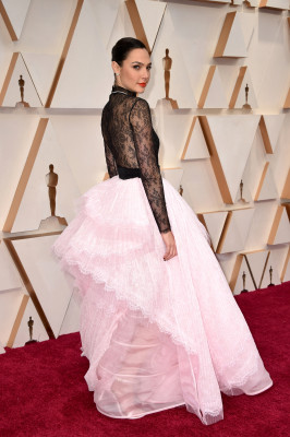 Gal Gadot - 92nd Annual Academy Awards in Los Angeles (Arrival) // 09.02.2020