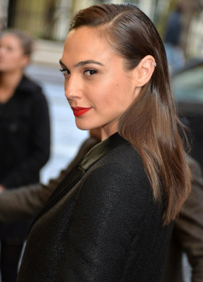 Gal Gadot pic #879551