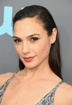 Gal Gadot – 2018 Critics’ Choice Awards