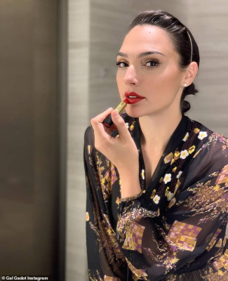 Gal Gadot pic #1159631