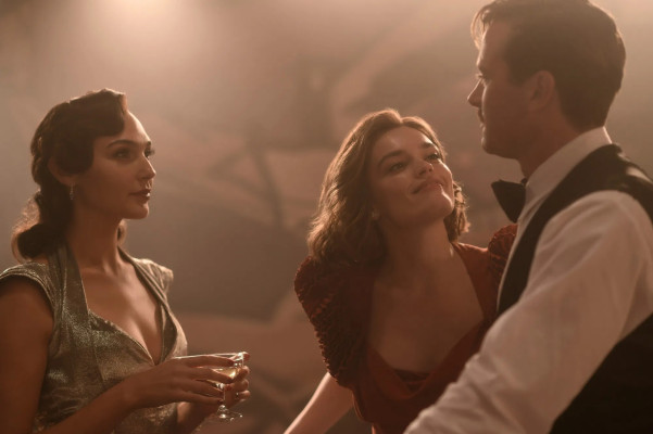 Gal Gadot - &#039;Death On The Nile&#039; Stills // 2020