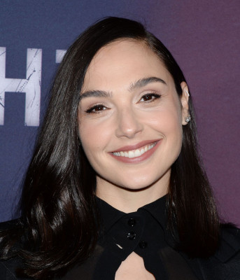 Gal Gadot – “I Am the Night” Premiere in Hollywood