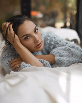 Gal Gadot Photoshoot (2018)