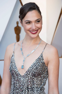 Gal Gadot – Oscars 2018 Red Carpet