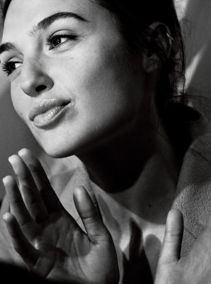 Gal Gadot – Photoshoot for GQ Magazine