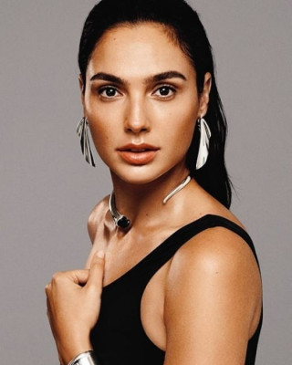 Gal Gadot pic #1093144