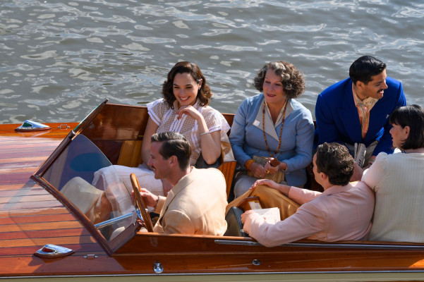 Gal Gadot - &#039;Death On The Nile&#039; Stills | 2020