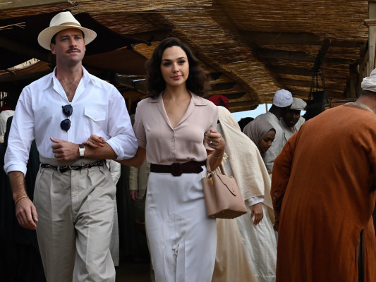 Gal Gadot - &#039;Death On The Nile&#039; Stills | 2020