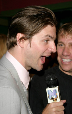 photo 3 in Gale Harold gallery [id672983] 2013-10-23 00:00:00