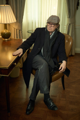 Gary Oldman by Bertie Watson for Deadline // Jan 2021