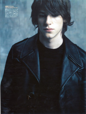 photo 19 in Gaspard Ulliel gallery [id297112] 2010-09-17 00:00:00