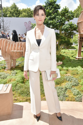 Gemma Arterton – Christian Dior Show in Paris 