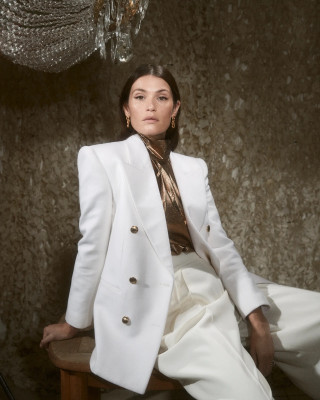 Gemma Arterton by Alex Bramall for The Observer || Dec 2020