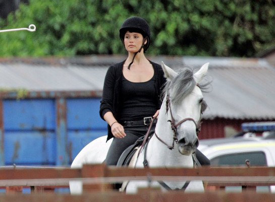 photo 27 in Gemma Arterton gallery [id668297] 2013-10-08 00:00:00