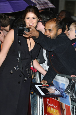 photo 15 in Gemma Arterton gallery [id574075] 2012-10-27 00:00:00