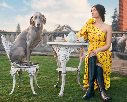 Gemma Arterton-Town &amp; Country // 2017
