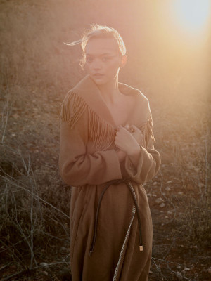 Gemma Ward - photoshoot for RUSSH MAGAZINE, by Stephen Ward