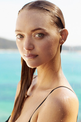 Gemma Ward - pbotoshoot for COUNTRY ROAD Advertising Campaign, by Jake Terrey