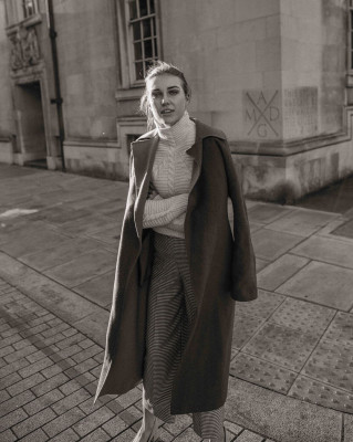 GEORGIA GRACE MARTIN for London Partie 3, 2020