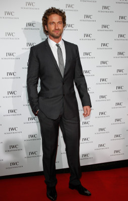 photo 19 in Gerard Butler gallery [id525378] 2012-06-21 00:00:00