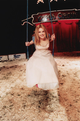 Geri Halliwell pic #102786