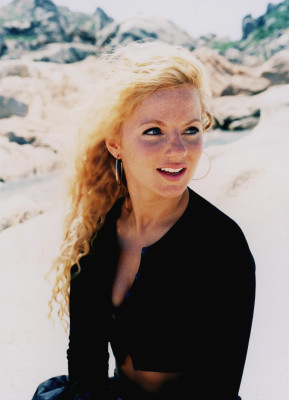 Geri Halliwell pic #374316