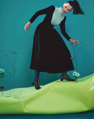 Giedre Dukauskaite for Harper&#039;s Bazaar Taïwan Janvier 2023