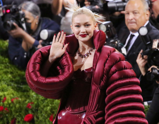 Gigi Hadid - 2022 MET Gala 05/02/2022
