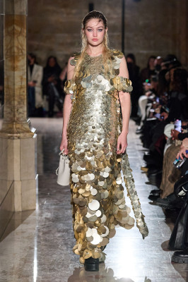 Gigi Hadid - Altuzarra Autumn/Winter 2022 Fashion Show in New Tork