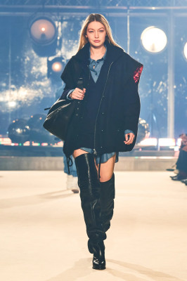 Isabel Marant Fall Winter 2022 Fashion Show in Paris