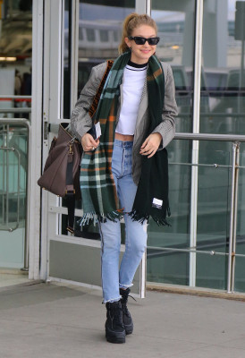 Gigi Hadid - JFK Airport in New York 03/04/2018