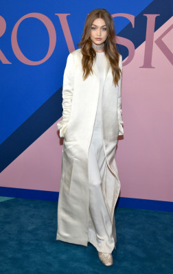 Gigi Hadid – CFDA Fashion Awards in New York 