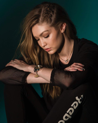 Gigi Hadid - Always Classic Reebok (2018)