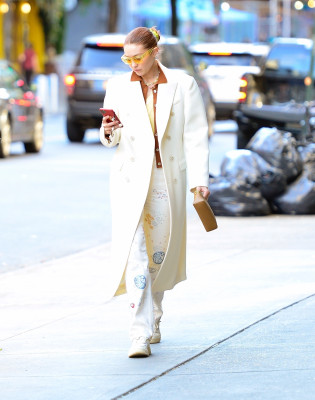 Gigi Hadid - New York 10/11/2021