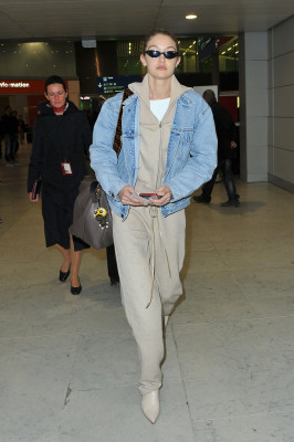 Gigi Hadid - CDG Airport in Paris 03/27/2018