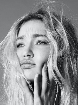 Gigi Hadid for W MAGAZINE SEPTEMBER 2023