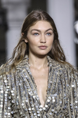 Gigi Hadid - Roberto Cavalli Spring/Summer 2019 Fashion Show in Milan