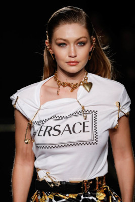 Gigi Hadid – Versace Pre-Fall 2019 Fashion Show in NYC