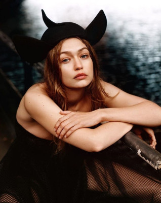 Gigi Hadid – Vogue Italia July 2019