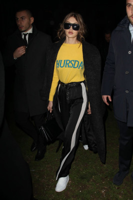 Gigi Hadid – Leaving the Alberta Ferretti Fashion Show in Milan