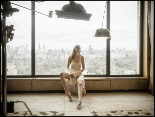Gigi Hadid – Pirelli 